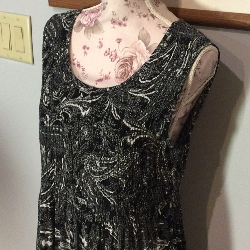 Croft & Barrow Black & White Dress - Picture 3 of 11
